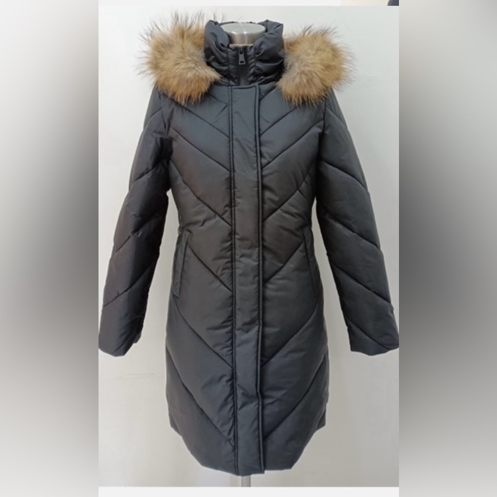 Women's Black Quilted Coat with Faux Fur Trim